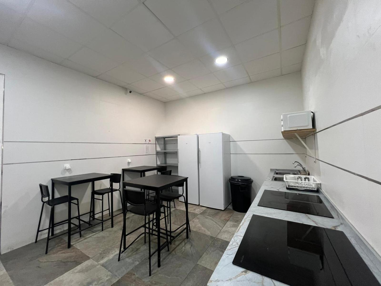 Cubik Capsule hotel Madrid